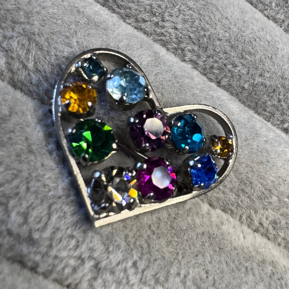 Vintage Silver Tone Multi Color Rhinestone Heart Brooch Rainbow Lapel Pin 1"